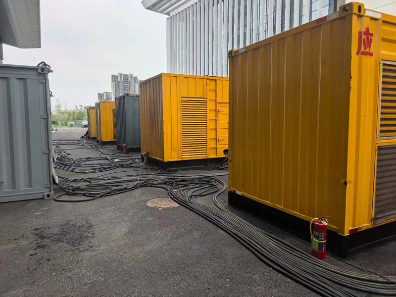 南林乡不同季节柴油发电机组保养有哪些注意事项？